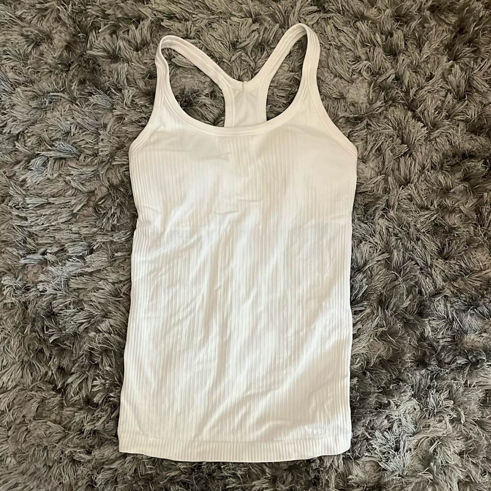 White ebb to street tank